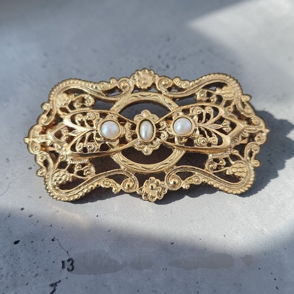 Memories Other - Gold Filigree Brooch with Pearl Accents - Elegant Women’s Hair Jewelry